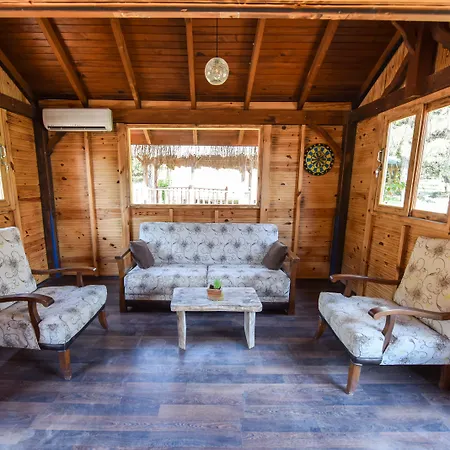 Sea Valley Szálloda 3*